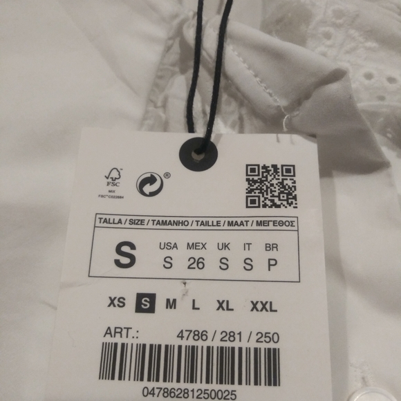 SOLD Zara white Petter pan button down shirt - Picture 8 of 8